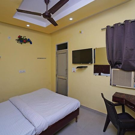 Hotel O Rama Palace Moradabad Eksteriør billede