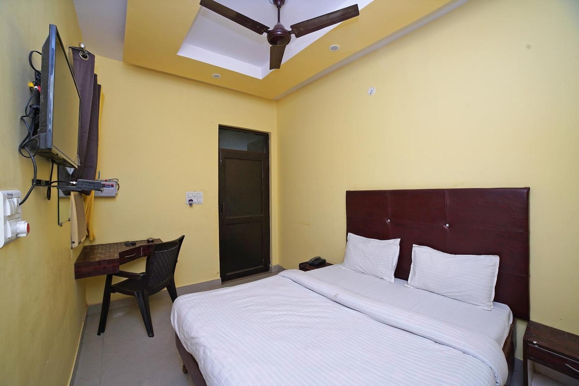 Hotel O Rama Palace Moradabad Eksteriør billede