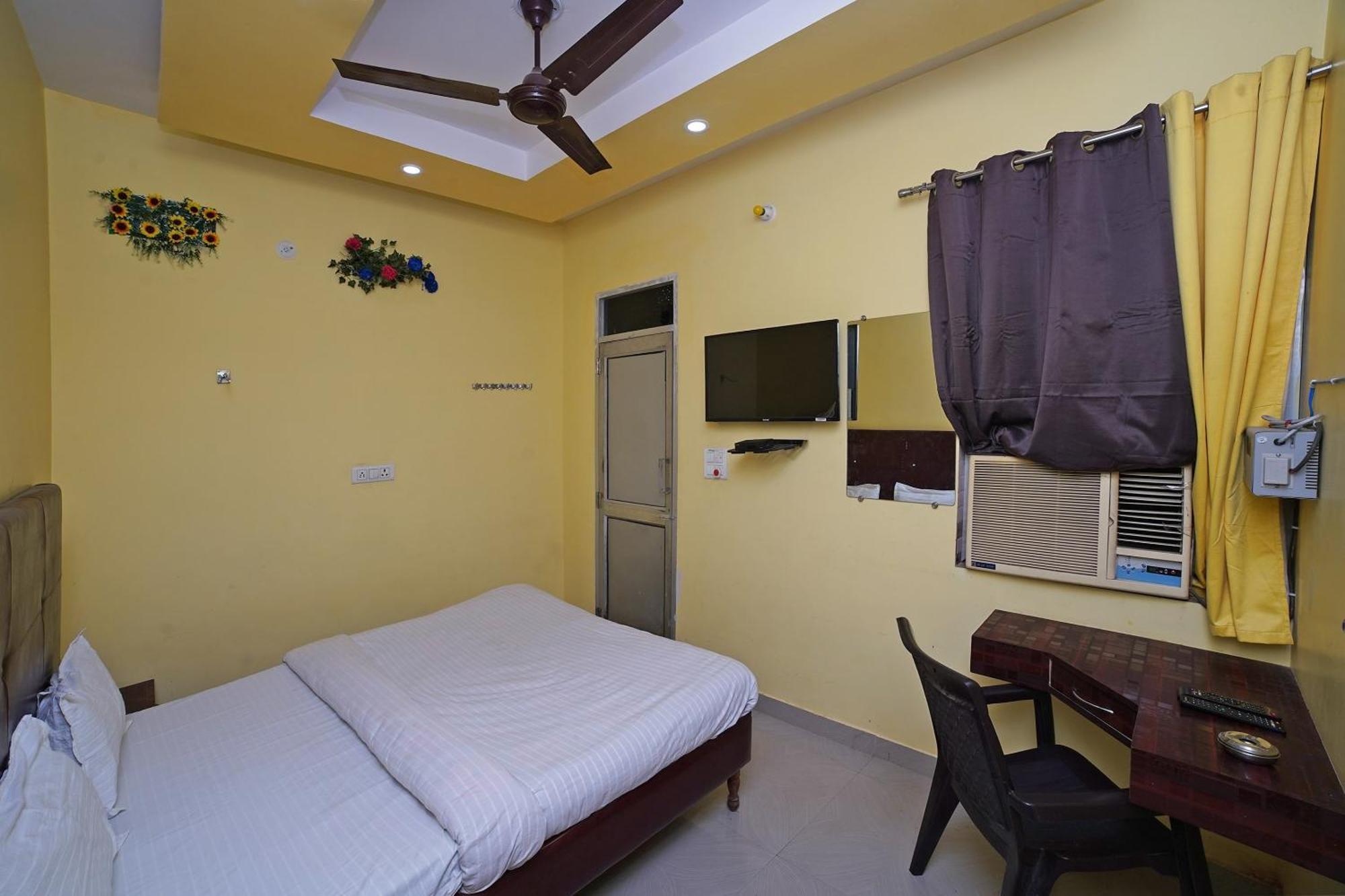 Hotel O Rama Palace Moradabad Eksteriør billede